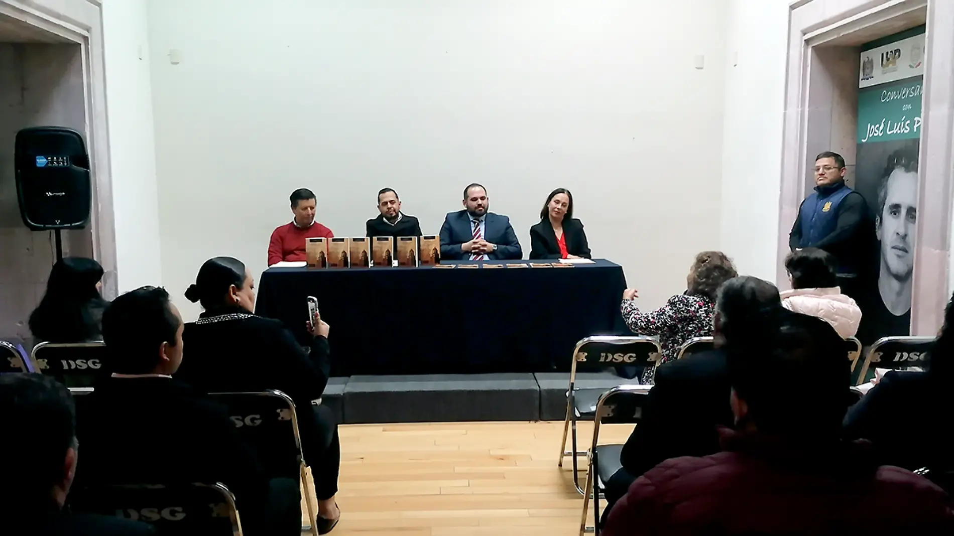 Presentación de libro de Compostela